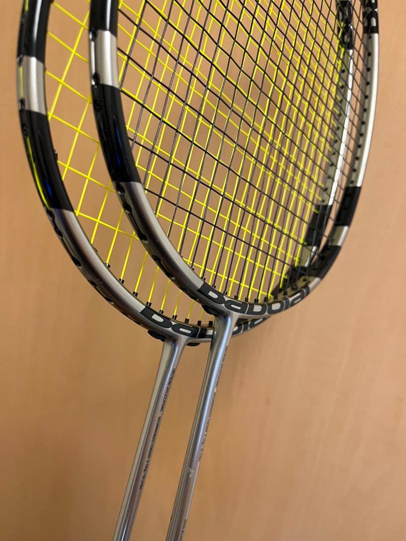 2本 限定 BabolaT バボラ バドミントン ラケット サテライト パワー