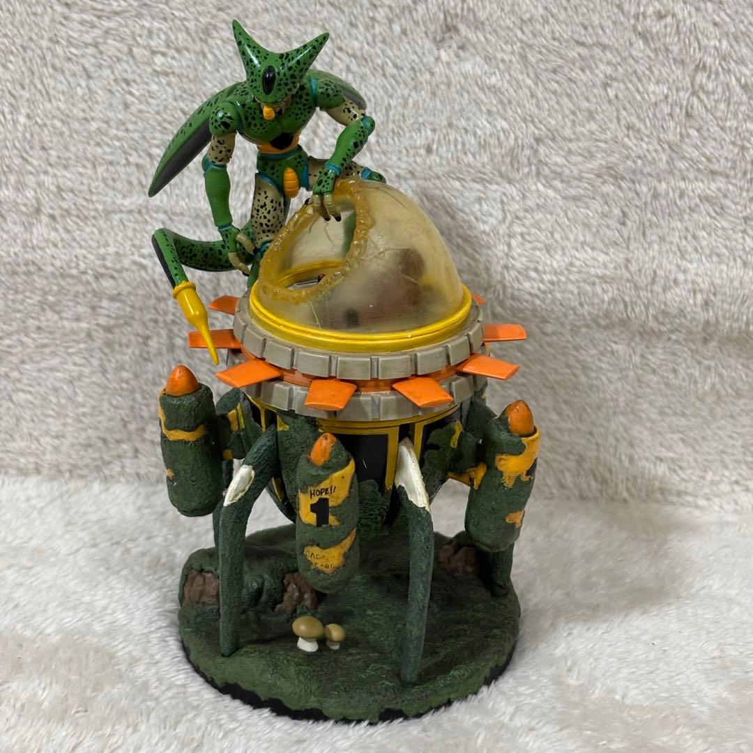 【希少】ドラゴンボール フィギュア ミュージアムコレクション セル&タイムマシン