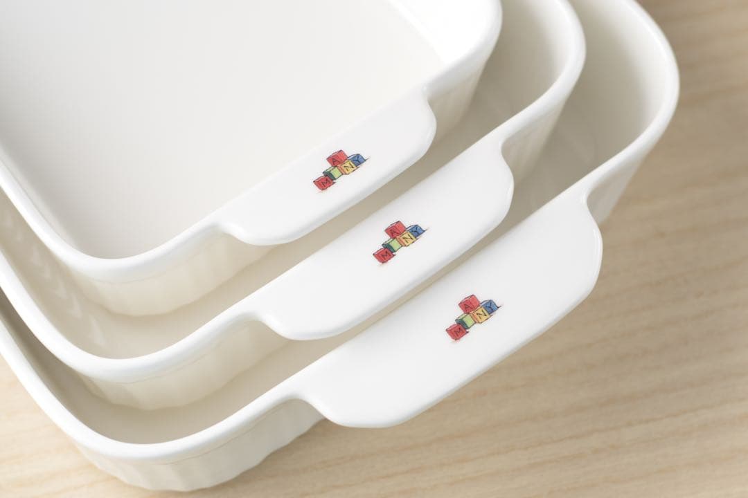 マニープチメゾン　グランキュイジーヌ　グラタン皿　レクタングルM 日本　新品