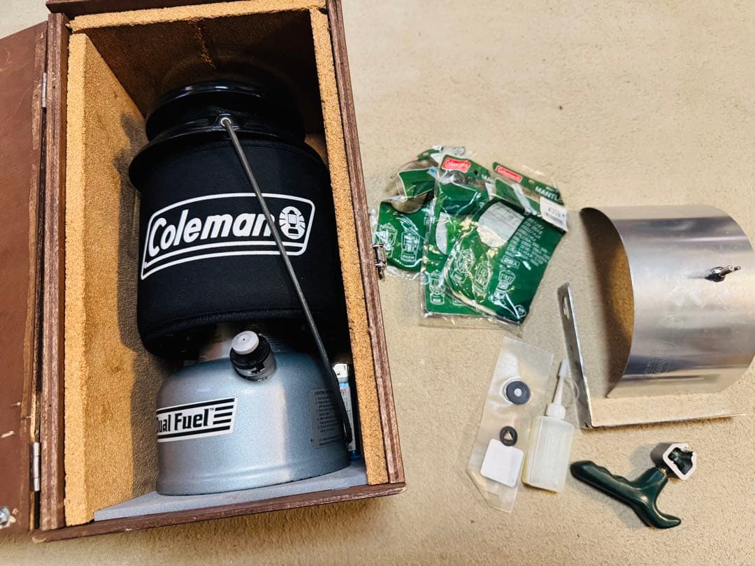 Coleman 285 ツーマントル デュアルフューエル ランタン 周辺機材付属