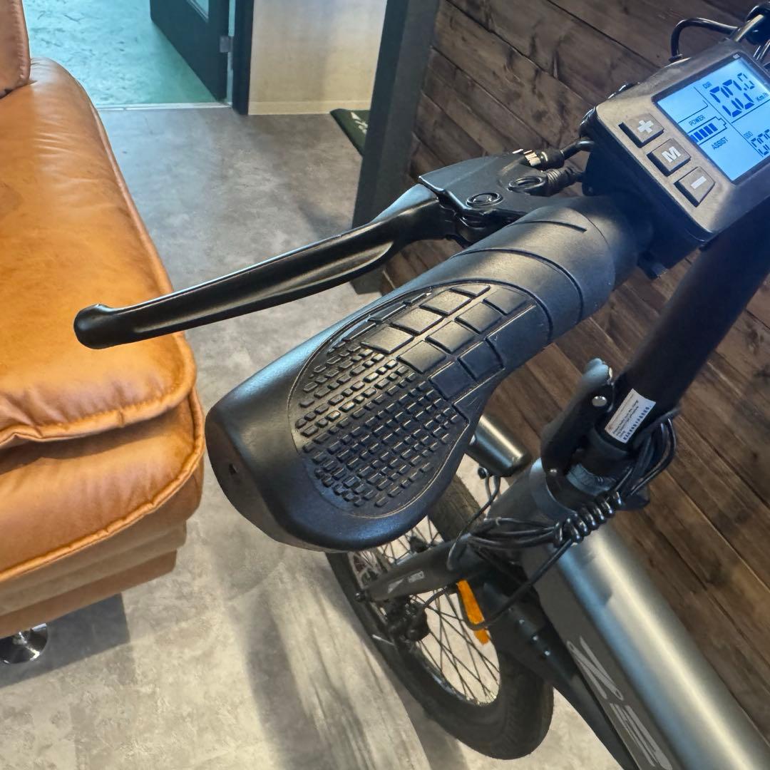 【スコッシュ】と電動アシスト自転車　HIMO Z20 ほぼ新品