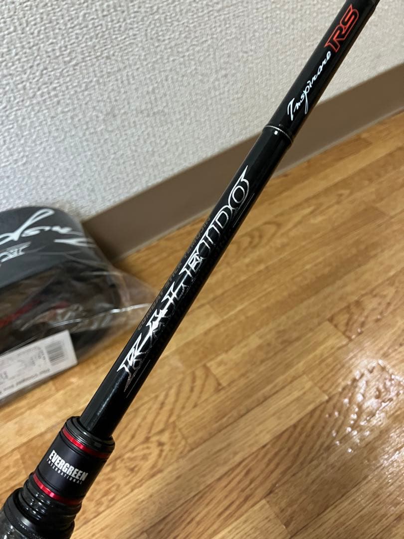 IRSC-70MF-SXF クーガーエリート7RS