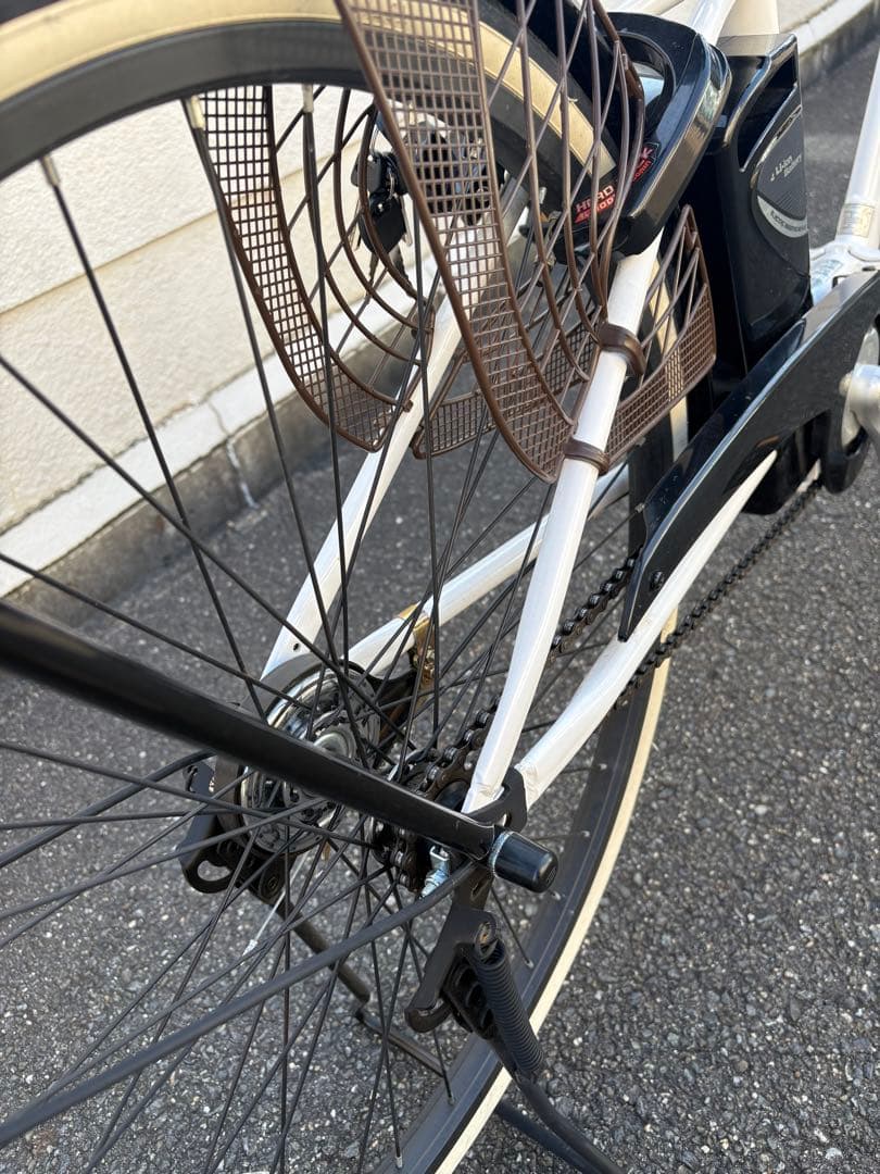 ホワイトシティタイプ電動アシスト自転車