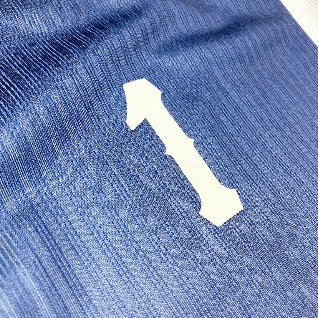 美品　西武ライオンズ　栗山　巧　レプリカユニフォーム　刺繍　ファナティクス　L