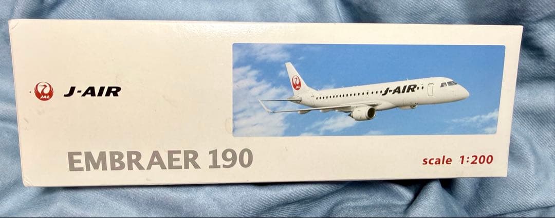 エンブラエル 190 J-AIR 1/200 EMBRAER 190 JAL