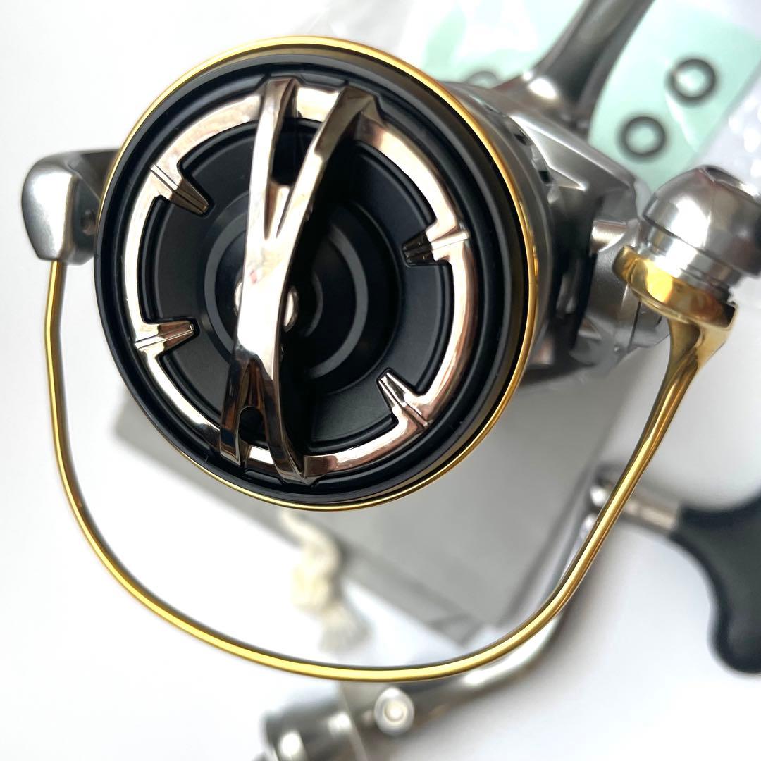 シマノ (SHIMANO) スピニングリール 15 ツインパワー C3000XG