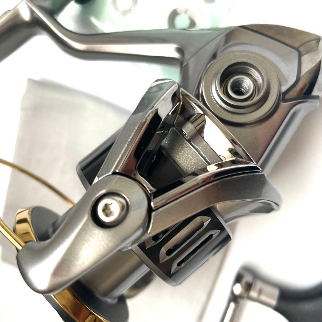 シマノ (SHIMANO) スピニングリール 15 ツインパワー C3000XG