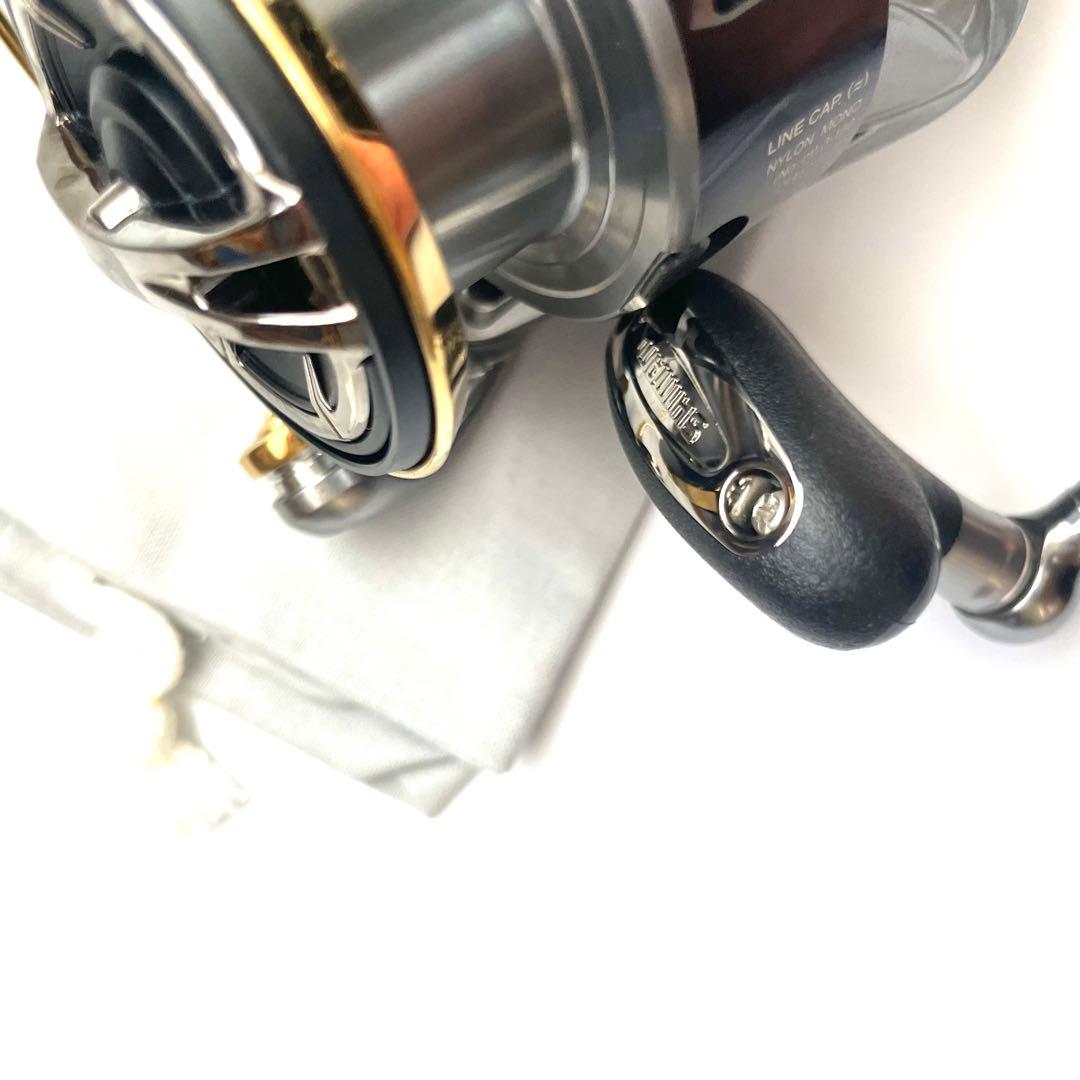 シマノ (SHIMANO) スピニングリール 15 ツインパワー C3000XG