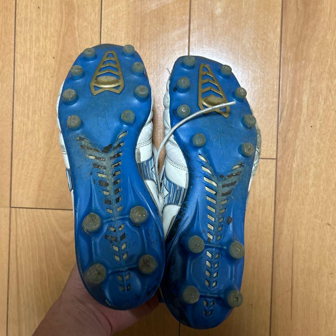 mizuno サッカーシューズ ホワイト/ブルー