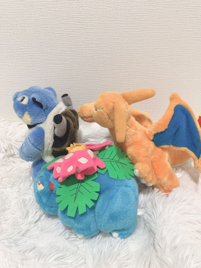 最安値！TOMYぬいぐるみリザードン フシギバナ カメックス