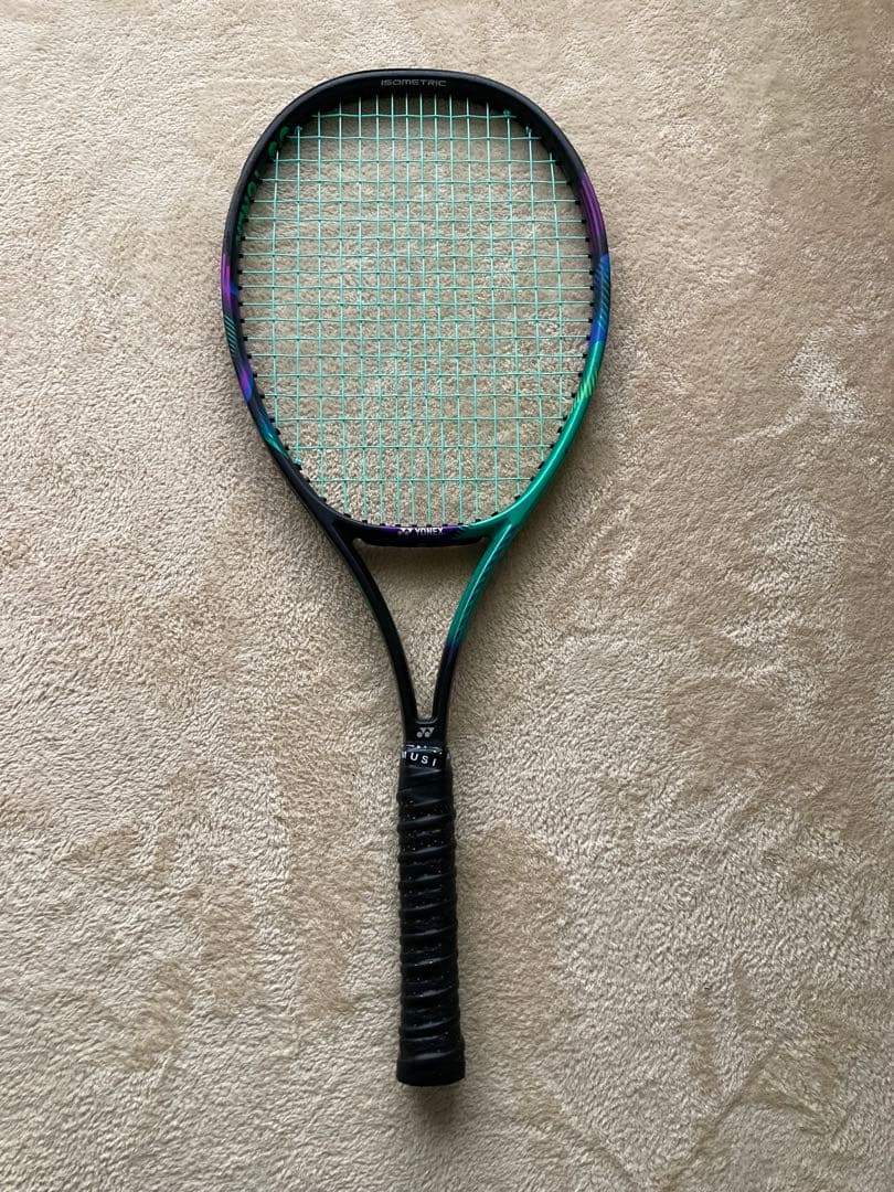 【美品】YONEX ヨネックス VCORE PRO 104 硬式テニスラケット
