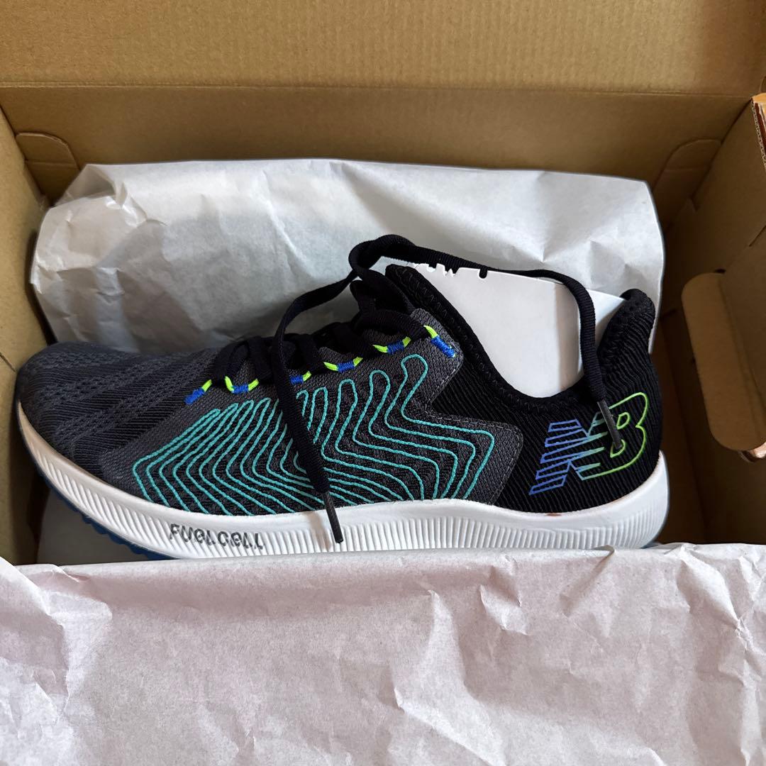 New Balance ランニングシューズ MFCXBC