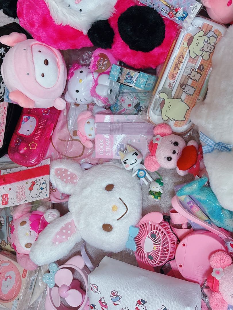 サンリオ 平成レトロ ぬいぐるみ ポーチ 文具 ハローキティマイメロディ