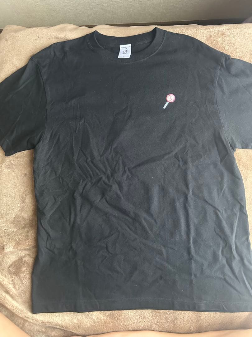 サンリオコラボtwice Tシャツ　Lサイズ