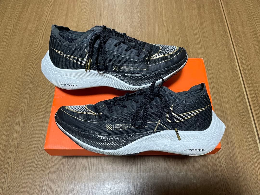 NIKE ZoomX VaporFly Next％ 2 26センチ