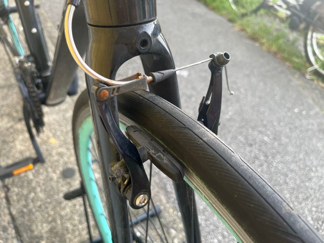 【けんいちせ】Bianchi ROMA 4 クロスバイク ブラック アルミ