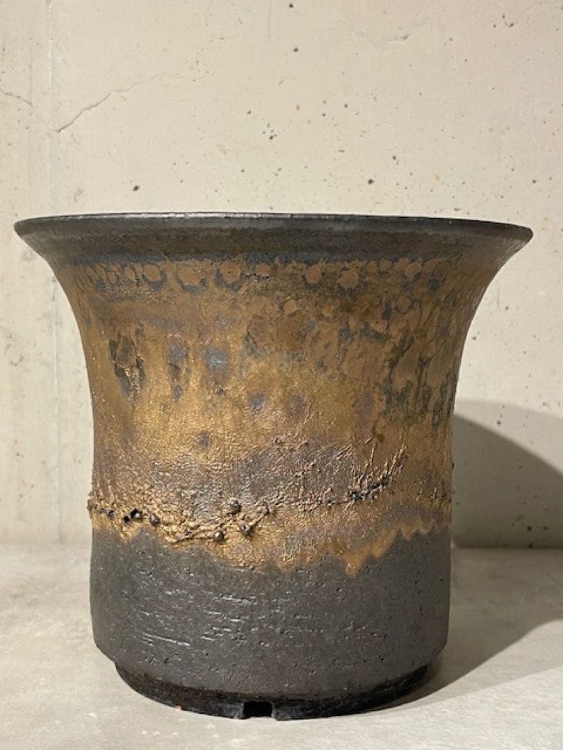 美品◾️KAMIYAMAかみ山陶器 信楽焼植木鉢◾️金彩/金窯変深ソリ/OOSORI