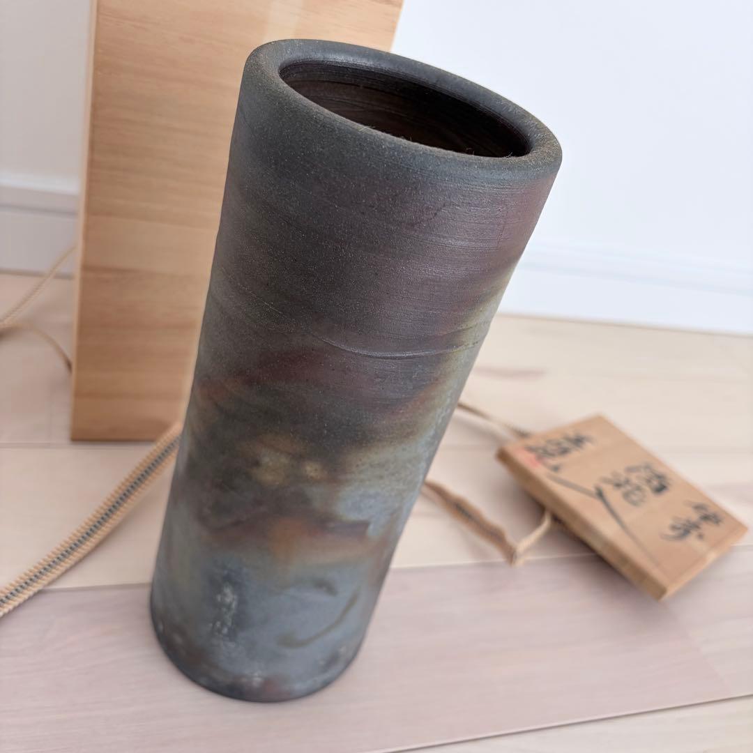 【新品】【備前焼】陶器の円筒形花器 グレーとブラウン