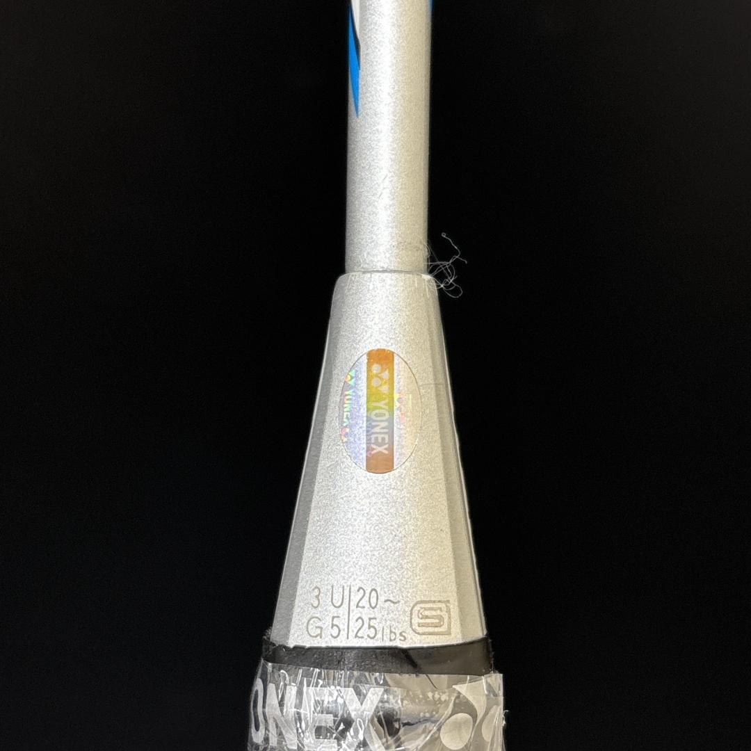 YONEX 　NANORAY　800　バトミントンラケット　ガット無し