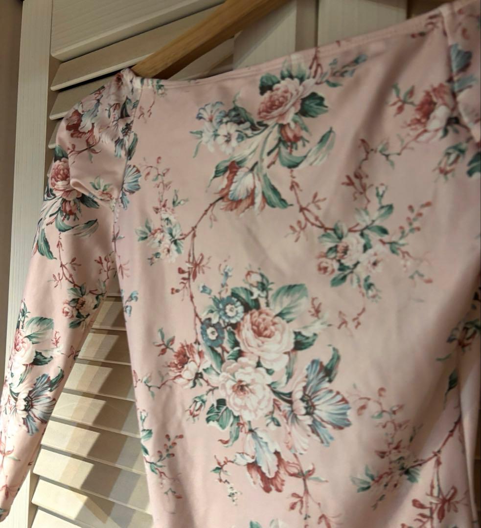 【美品】sylphynes シルフィーヌ花柄オフショルダー長袖レオタード
