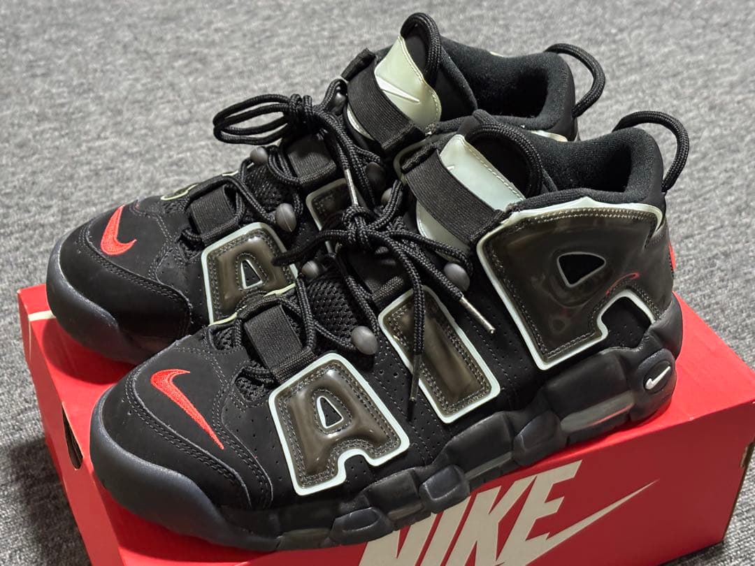 NIKE AIR MORE UPTEMPO 96'・ブラック
