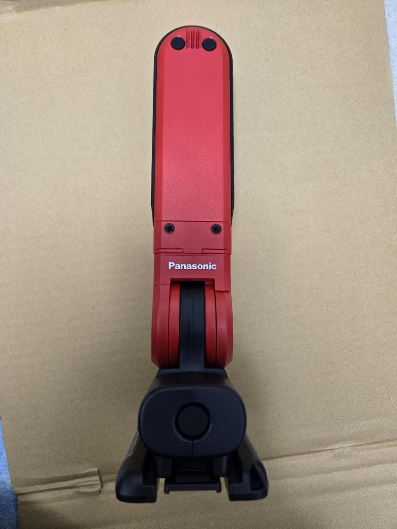 Panasonic LEDライト　EZ3720