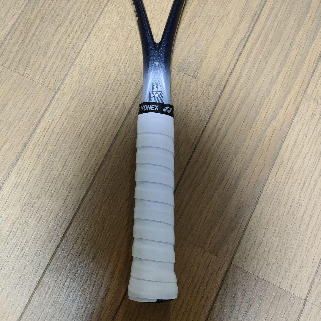 YONEX　ボルトレイジ8v