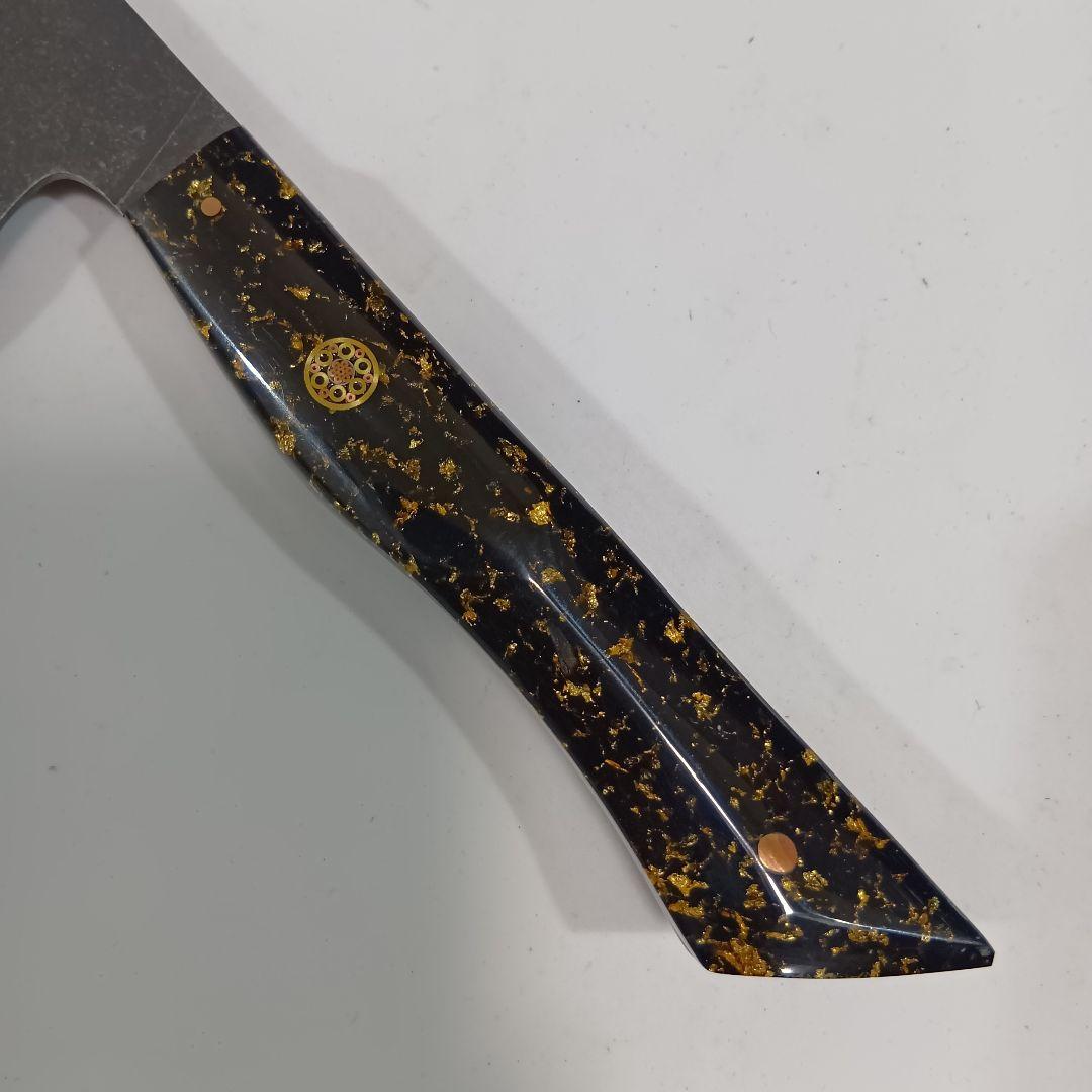 V金10号 ７層ダマスカス鋼 黒染め 切付 牛刀 23cm 包丁 黒金箔G10柄