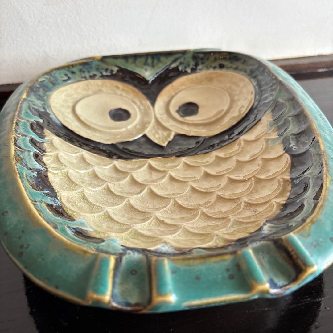 フクロウ　皿　灰皿　工芸品　伝統　美術品　アート　コレクション　陶芸　大皿　梟