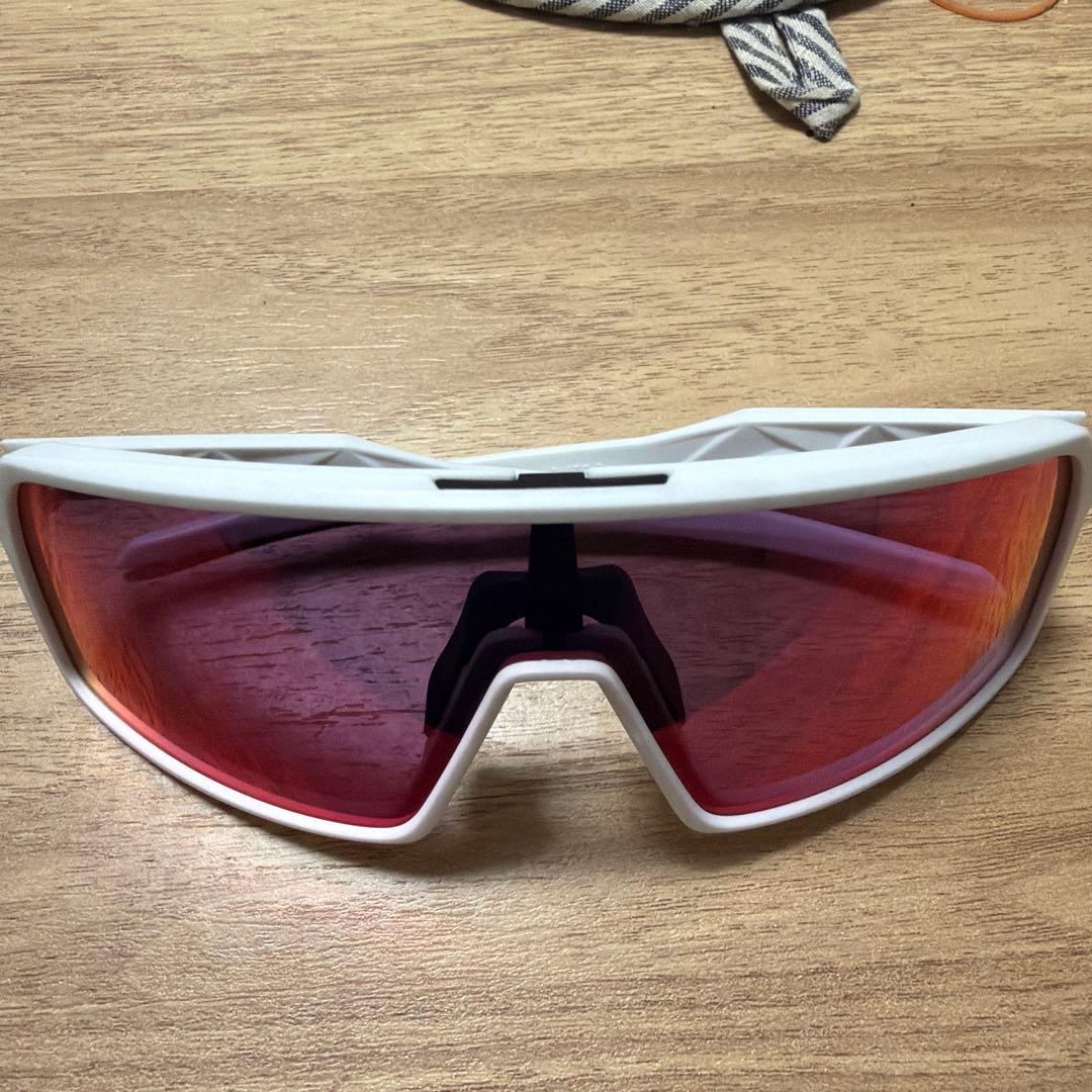 OAKLEYスポーツサングラス