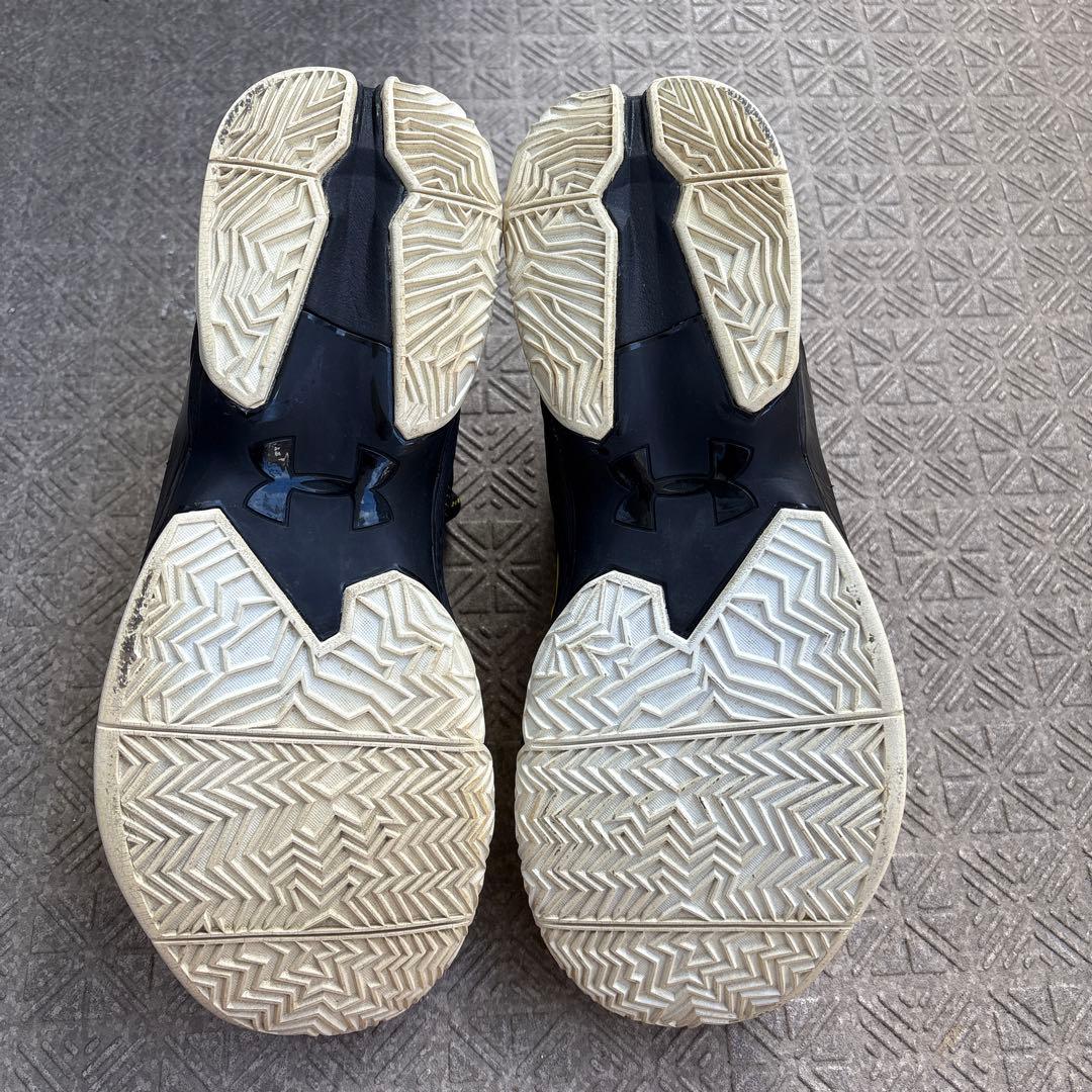 UA Curry2 LONG SHOT 黒＆黄カラー