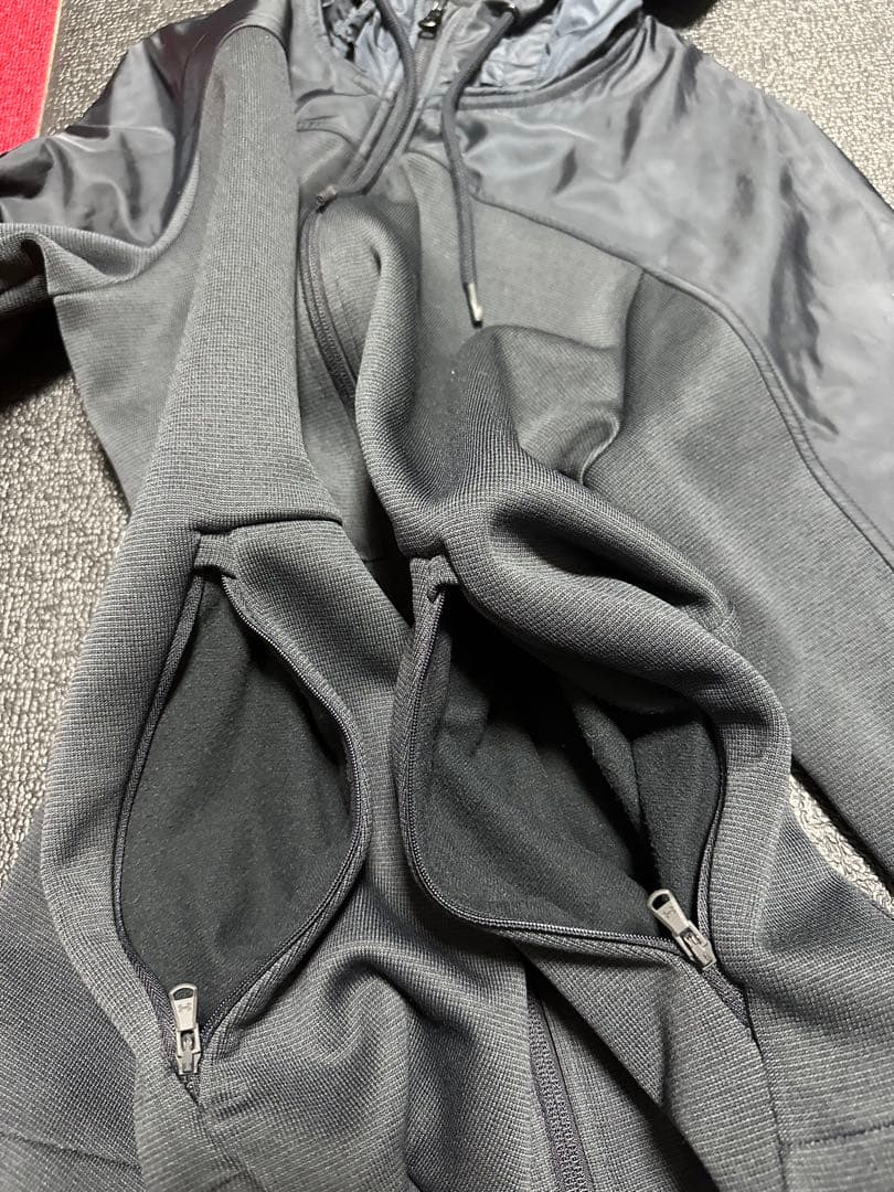 UNDER ARMOUR UA ナイロン　ジャージ上下　美品　セットアップ　レア