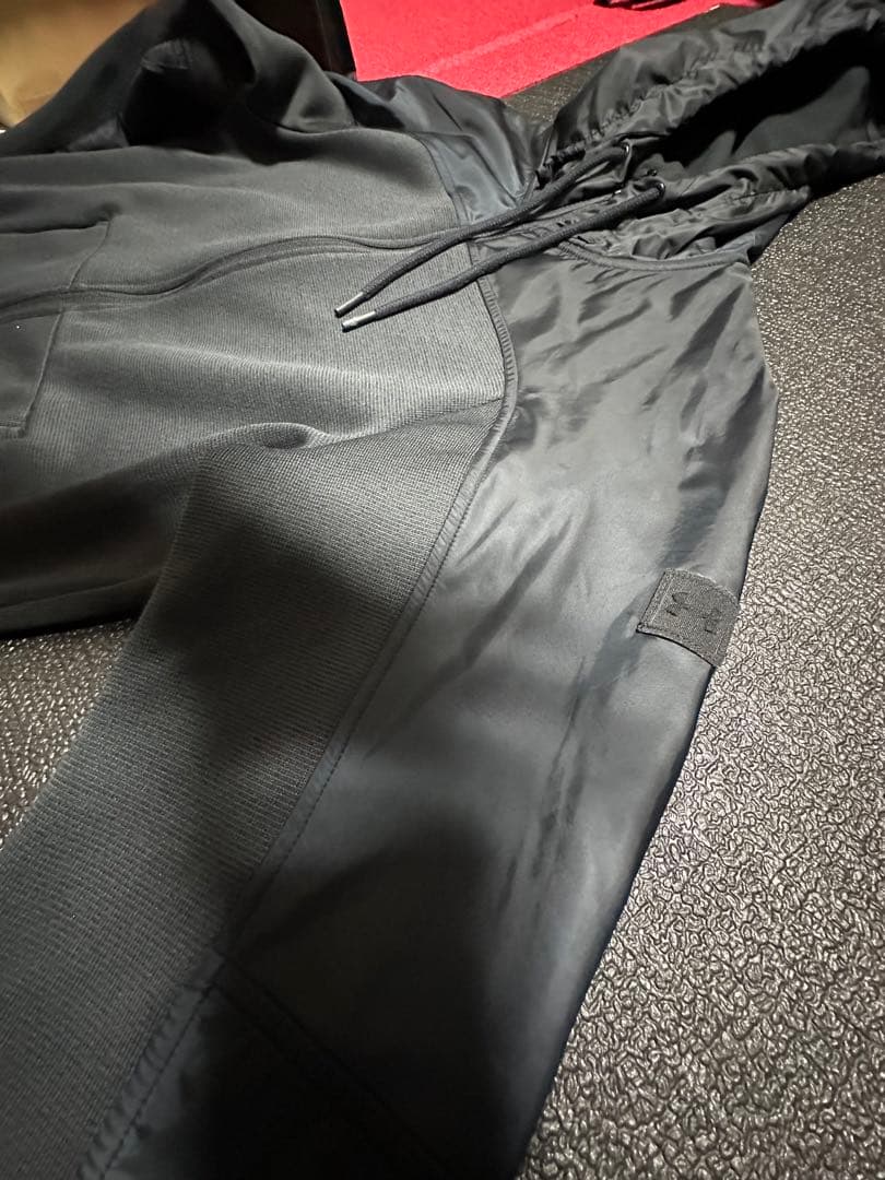 UNDER ARMOUR UA ナイロン　ジャージ上下　美品　セットアップ　レア