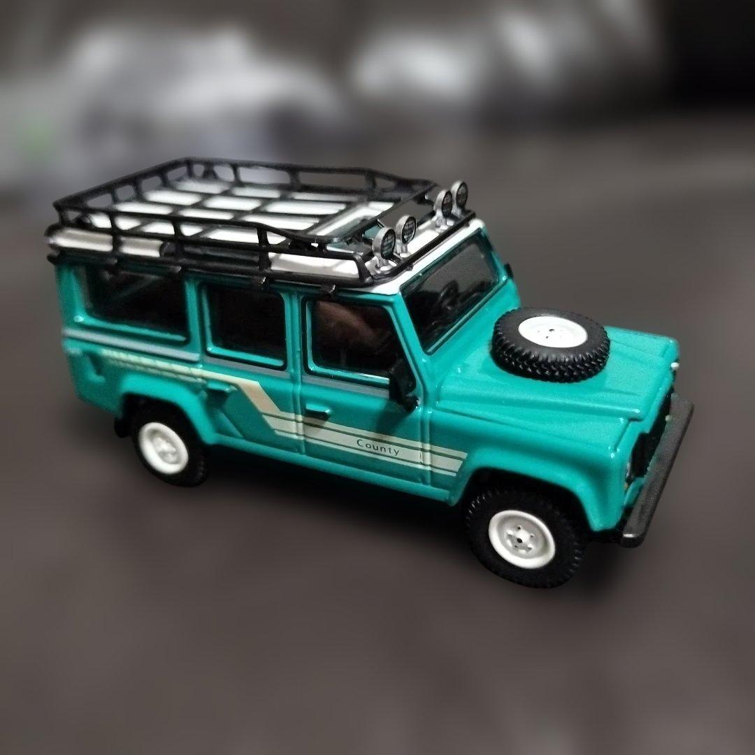 レア　MINI GT ランドローバー・ディフェンダー110 1985年式ミニカー
