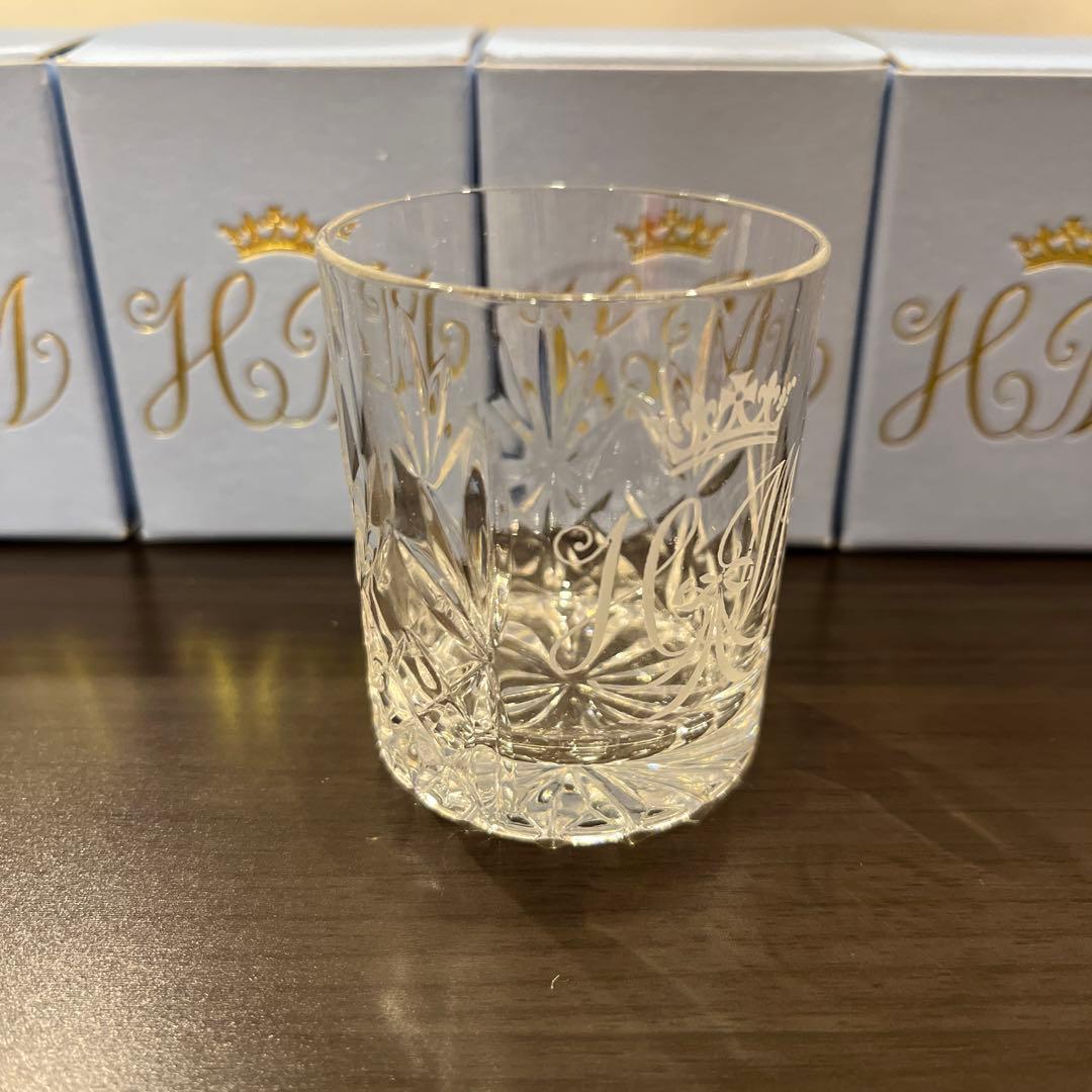 【限定品】イギリス皇室ハリー＆メーガンショットグラス 4つセット