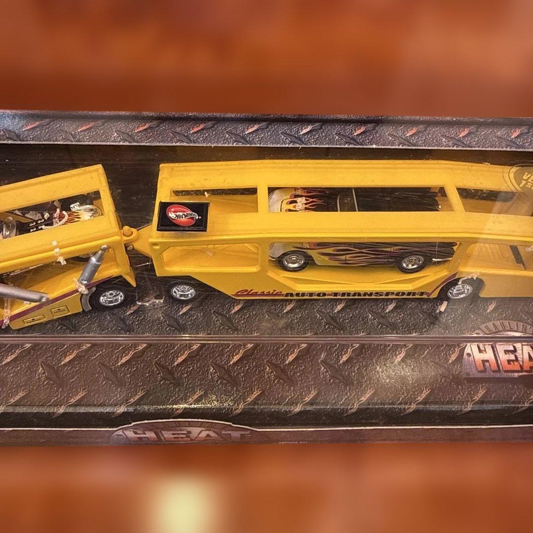 ミニカー No235.Hot Wheels Classic Auto Transport