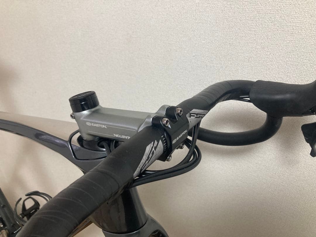 最値下 TREK EMONDA SL6 54サイズ アルテグラ付属 ホイール無し