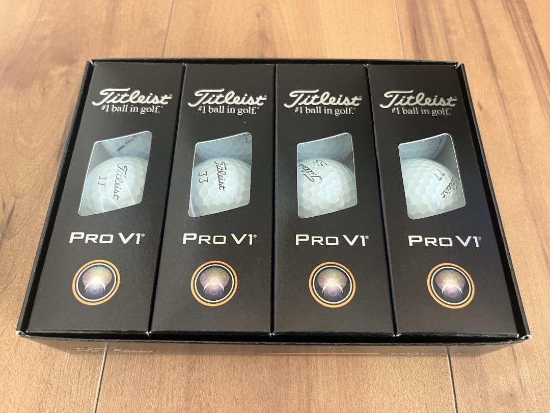 タイトリスト／PRO V1／ホワイト／Wナンバー／2025年モデル／1ダース