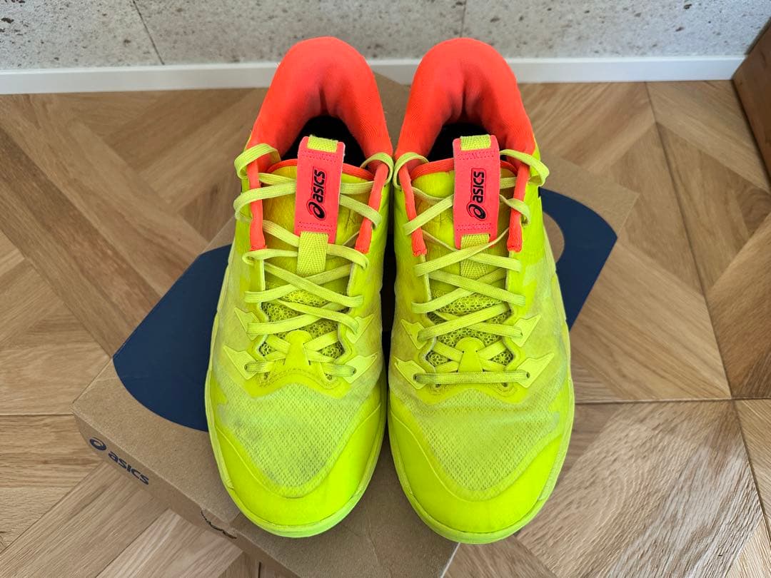asicsアシックス　UNPRE ARS LOW2 PARIS 25.5