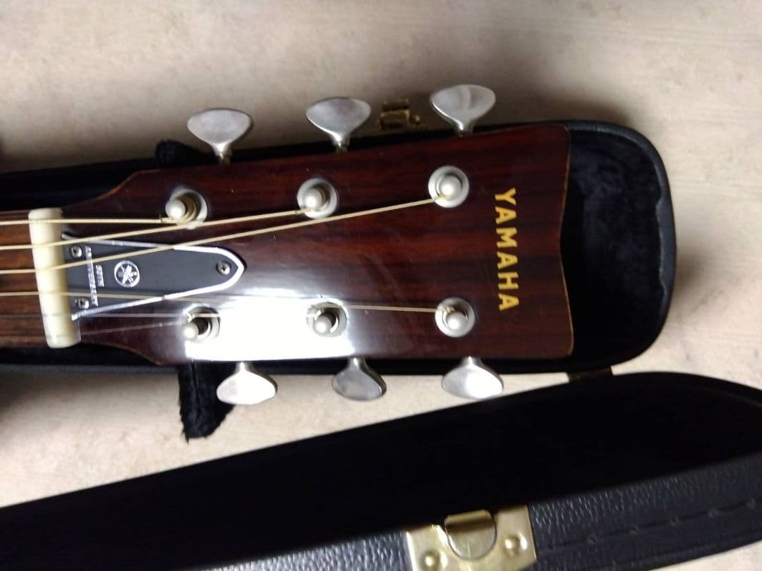 YAMAHA FG180 50周年記念ギター