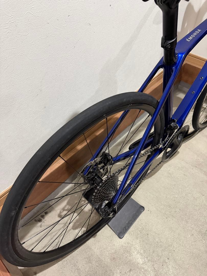 TREK EMONDA SL5 DISC 2023年モデル