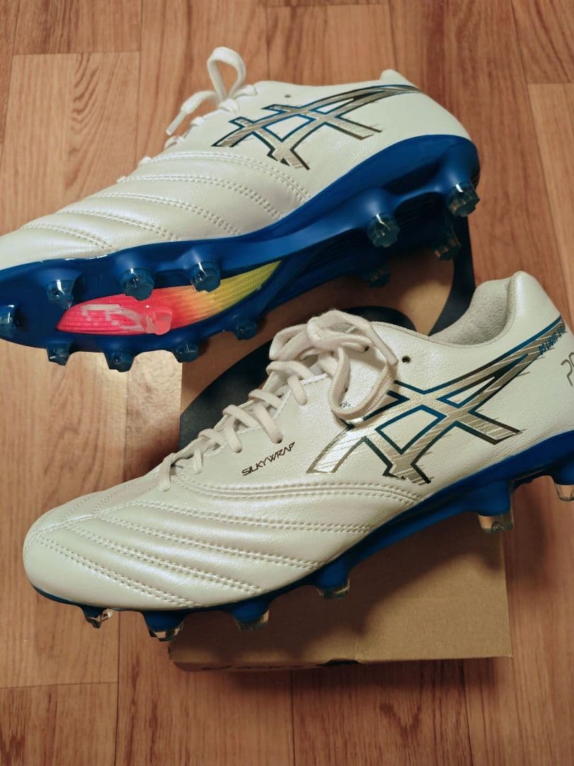 ASICS サッカースパイク DS LIGHT Ｘ−FRY PRO 3白/青