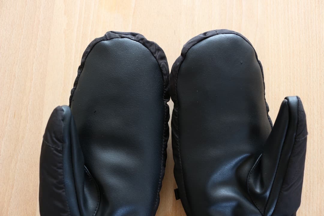 ASHRAM アシュラム スノーボード ミトン グローブ 手袋 ゴアテックス 黒