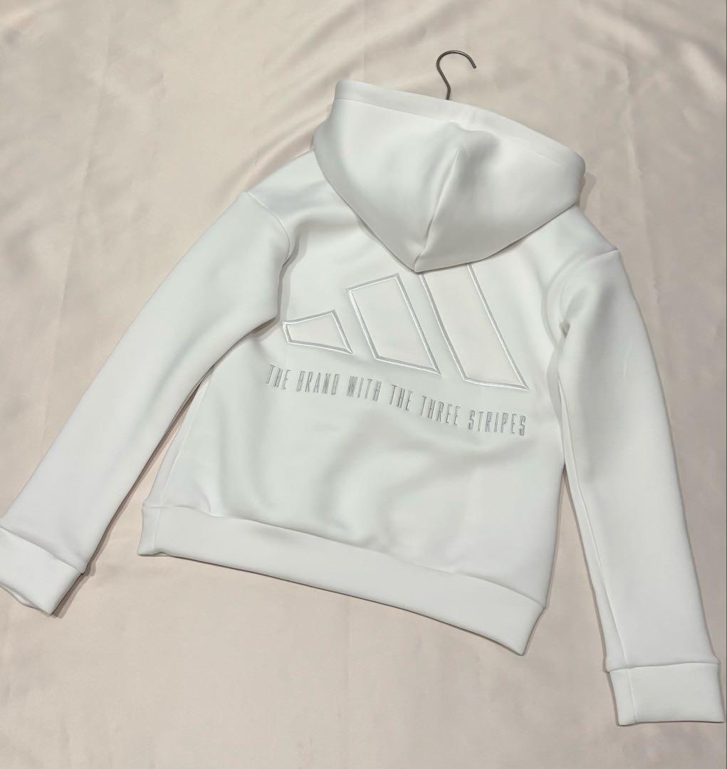 新品adidasゴルフ　ダンボールニットフーディー　スカートセット　バイカラー