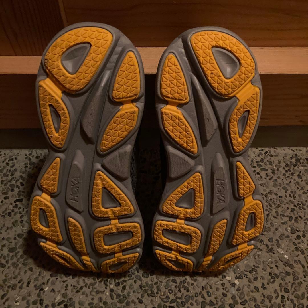 HOKA ボンダイ8 28cm