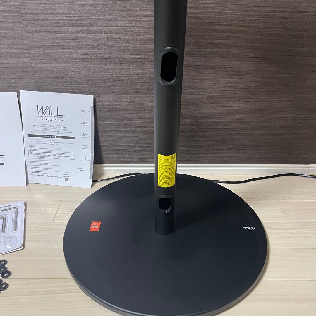 極美品　EQUALS WALL インテリア テレビスタンド A2 ロータイプ