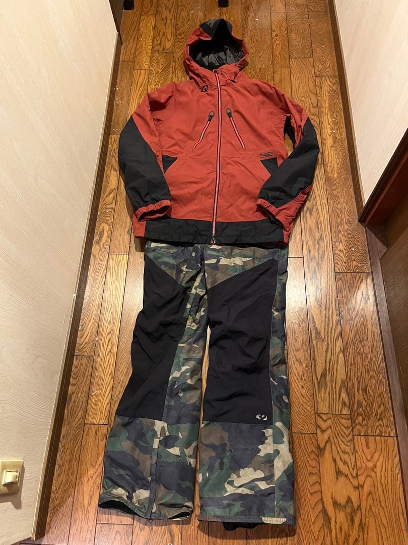 32 カモフラージュ スノーボードウェア M 上下セット