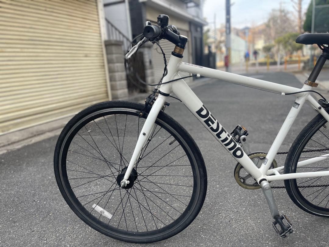 BUDDY 　DESTINO クロスバイク 700C オートライト