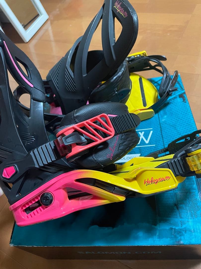 Salomon Ridergram Women スノーボードビンディング