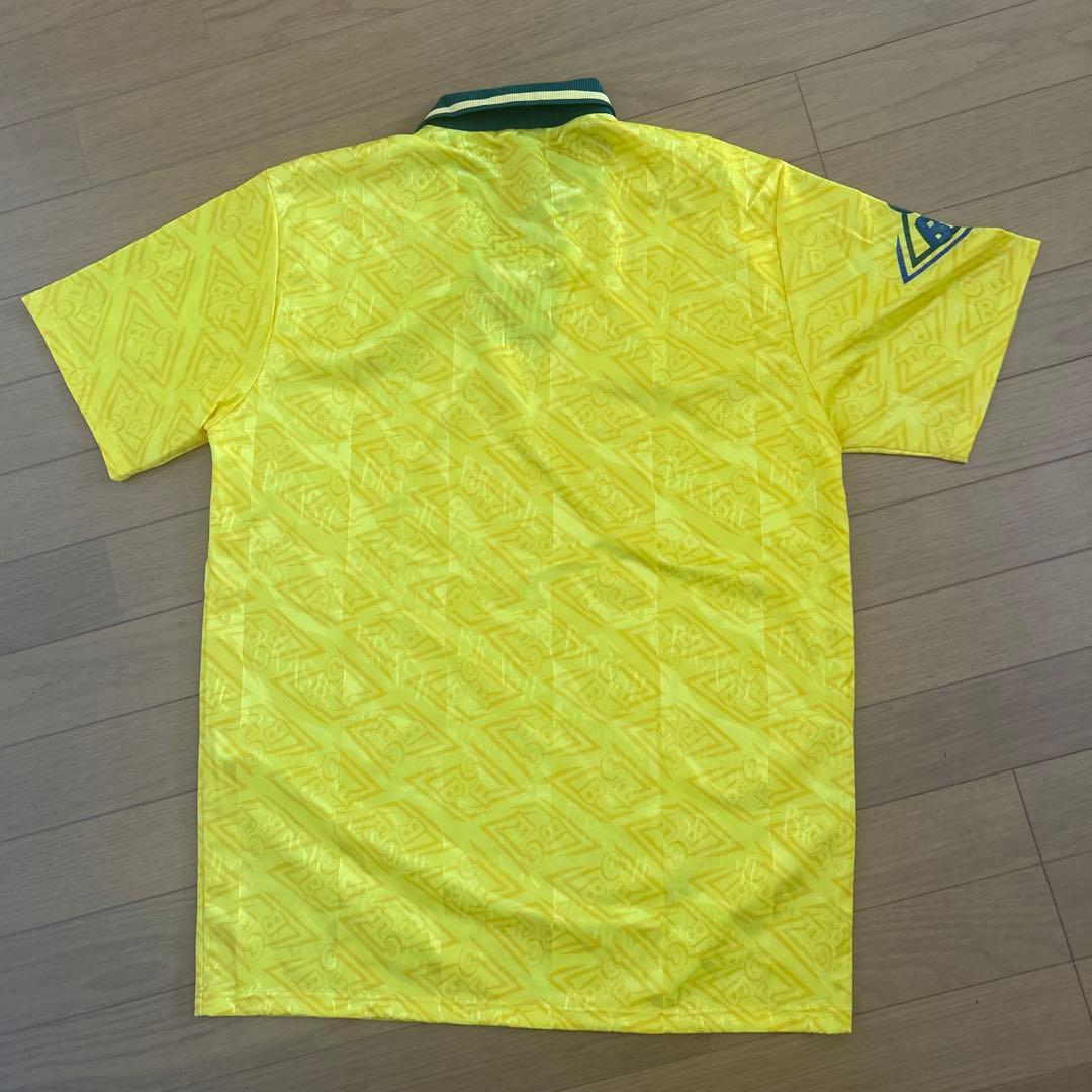 ブラジル代表 Umbro ポロシャツ